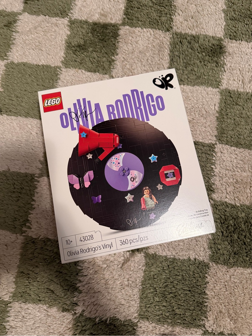 LEGO Olivia Rodrigo Vinyl Set - Black, Purple, Red, White